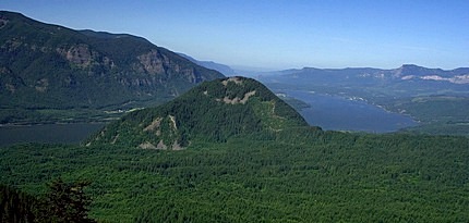 Looking west at Wind Mountain from the Augspurger Mountain trail