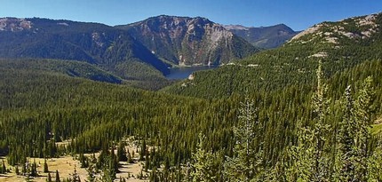 Walupt Lake from the Pacific Crest Trail in the Goat Rocks Wilderness